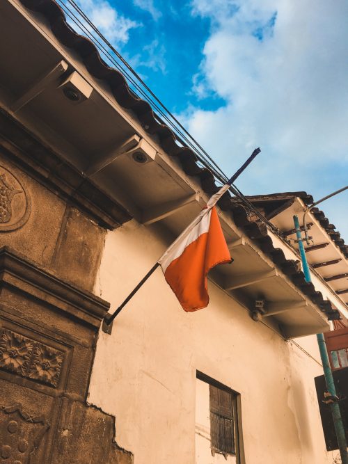 Polska flaga w Cusco